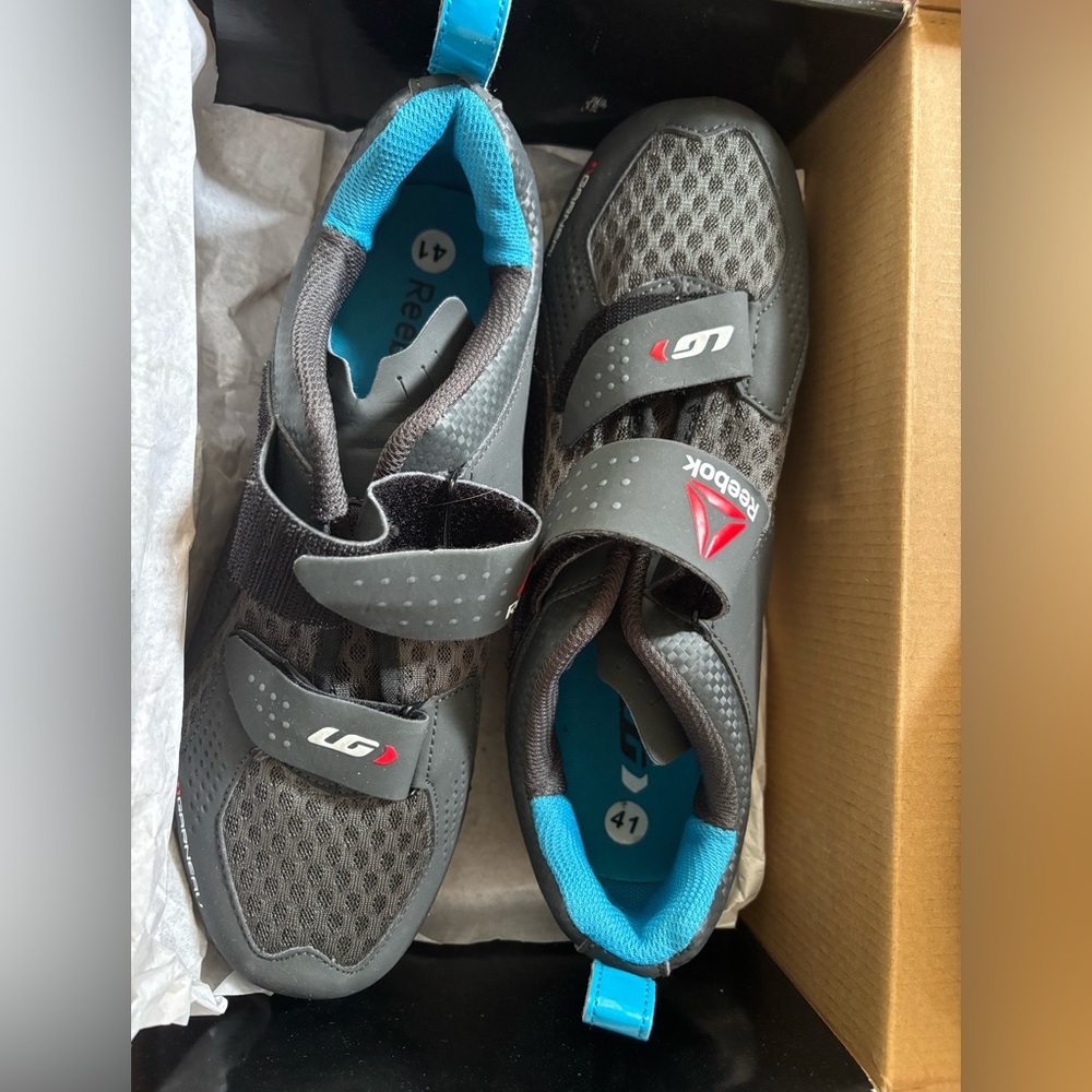 Reebok Garneau spin shoes